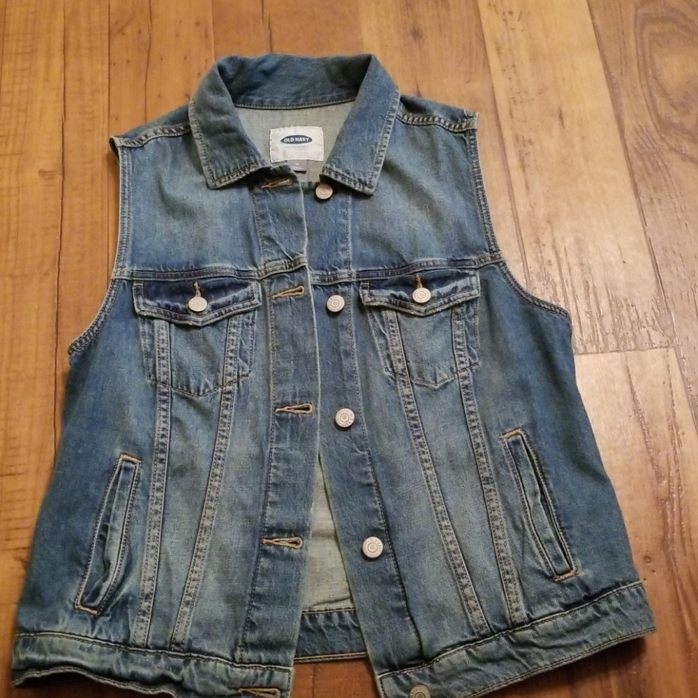 Jean Vest
